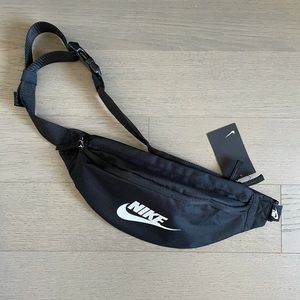 Nike Crossbody Bag / Fanny Pack - New
